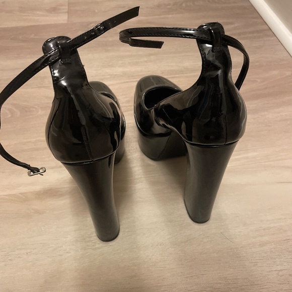 Steve Madden platform shoes - Picture 4 of 5